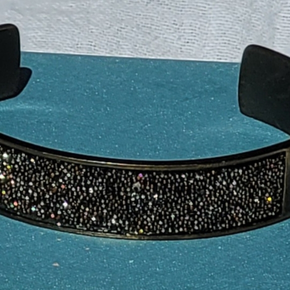 Touchstone Crystal Cuff Bracelet with Box - Picture 11 of 12